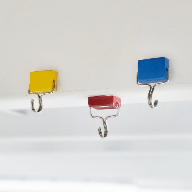 Coloured Swing Hook Magnet (Yellow Red & Blue)