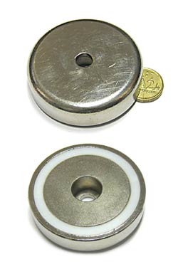 60mm x 15mm Pot with 8.5mm Hole (Rare Earth)